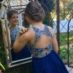 BEAUTIFUL HOMECOMING DRESS!!